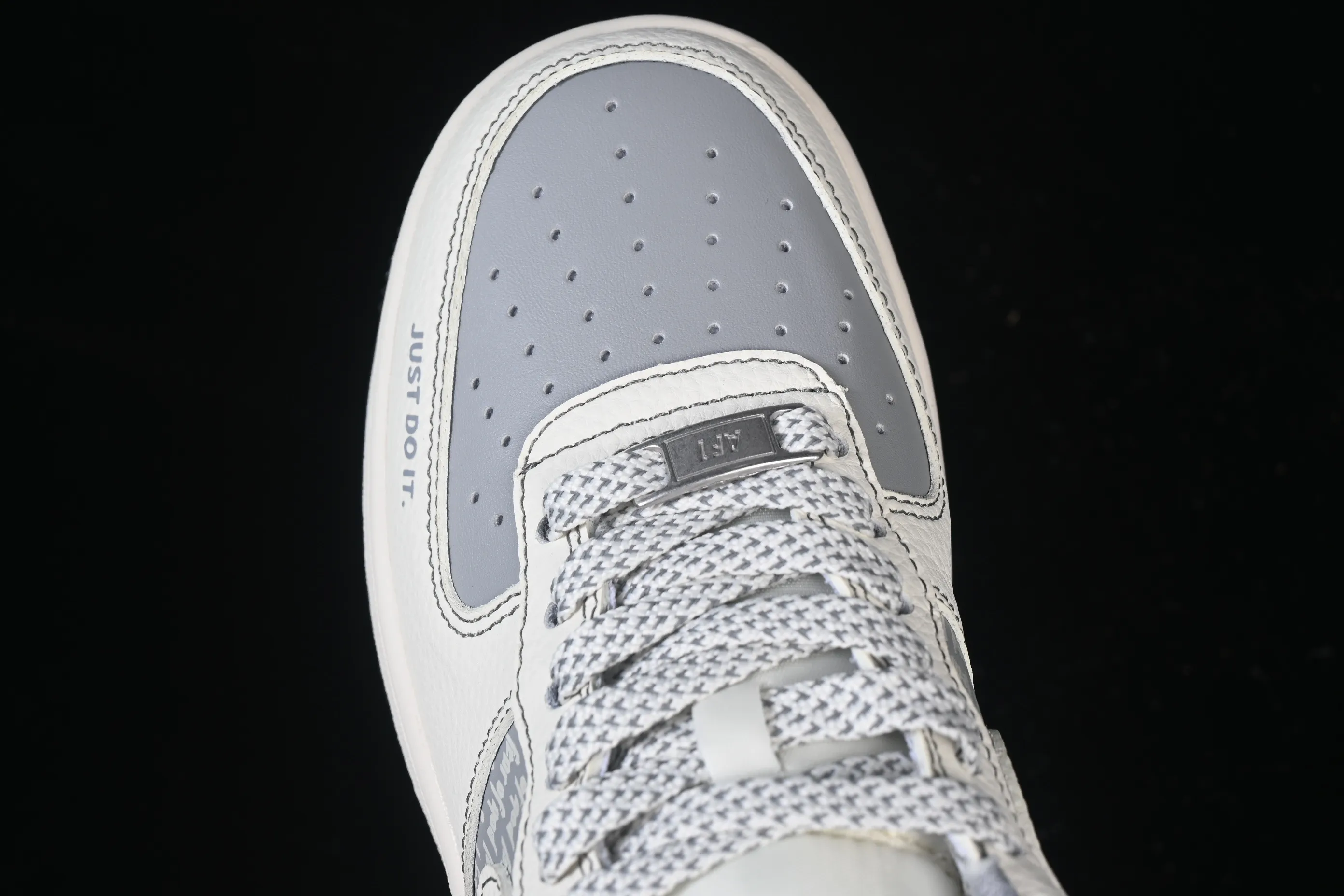All Categories Nk Air Force 1 Air Force Series Nk Air Force 1 Low Air Force Low NIke Air Force 1'07 Low Joint Beige Black Starry Air Force 1 Low-top Casual Sneakers JP8028-008